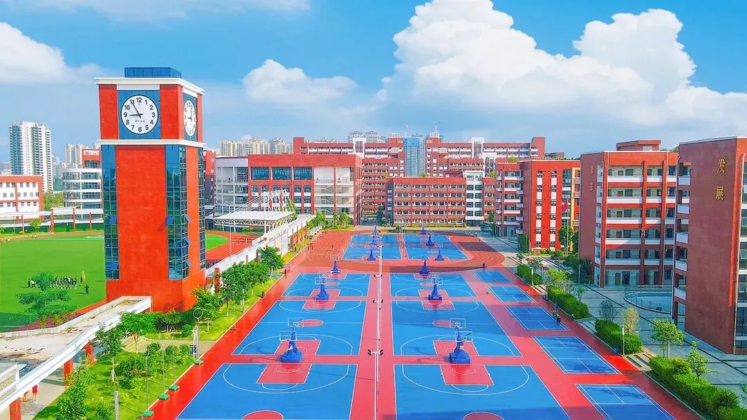 圆梦中考,大家育才未来学校请全南宁市中考考生免费喝品牌奶茶-第4张图片-四季读书网