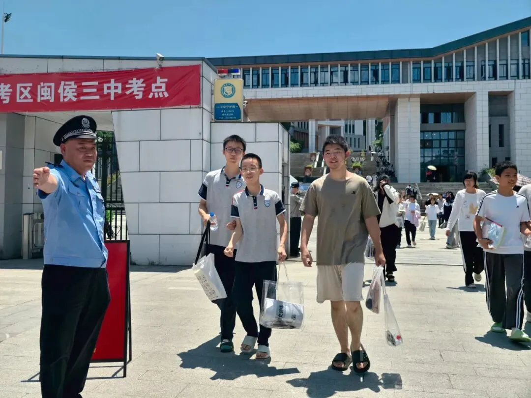 护航中考|上街(高新区)公安守护少年逐梦路-第10张图片-四季读书网