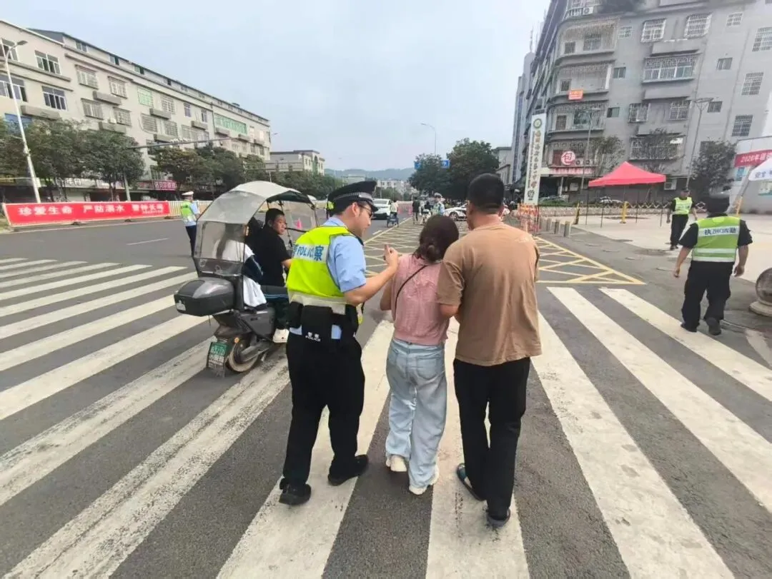 护航中考|上街(高新区)公安守护少年逐梦路-第13张图片-四季读书网