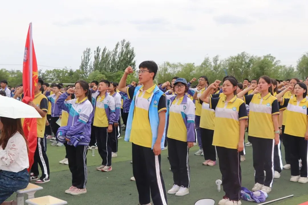 毕业致青春 壮行战中考|吴忠市红寺堡区第一中学教育集团2026届毕业典礼圆满落幕-第29张图片-四季读书网