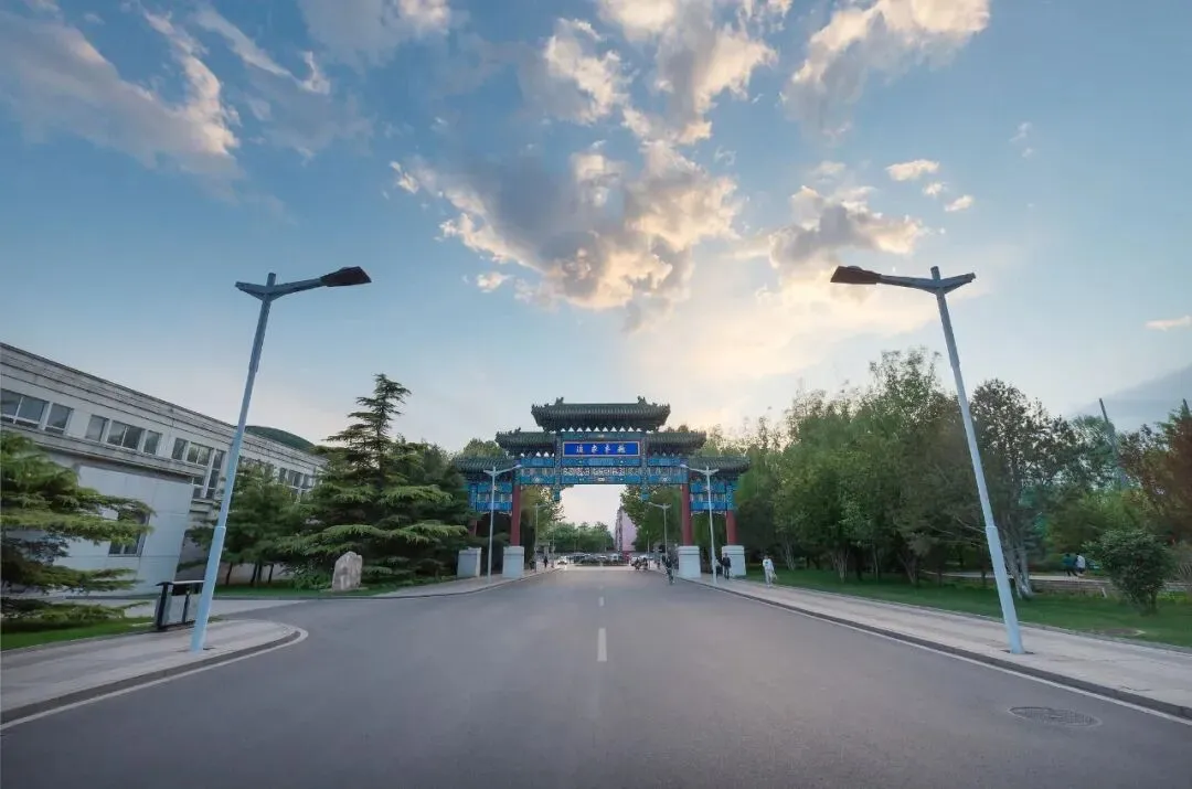北京体育大学2027新传考研:难度/真题/学费/学制/参考书/录取情况/备考建议-第17张图片-四季读书网