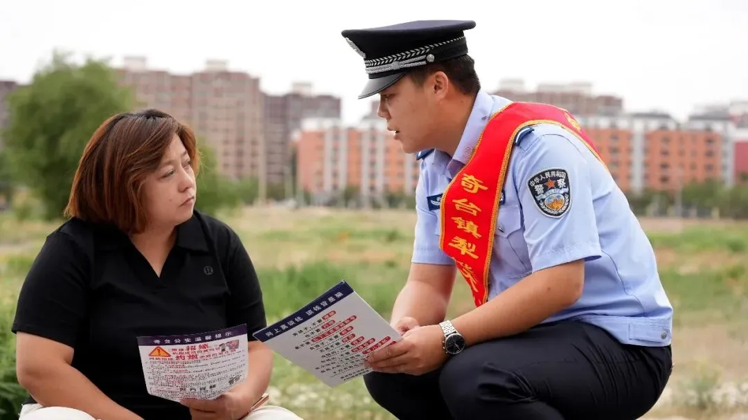 中考圆满落幕 奇台公安暖心护航交出平安答卷-第20张图片-四季读书网 中考圆满落幕 奇台公安暖心护航交出平安答卷-第20张图片-四季读书网