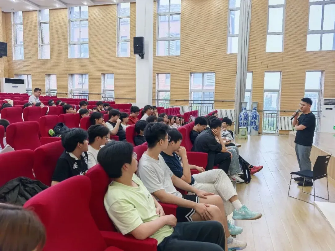 盛夏逐梦,一举高粽!龙门复读学子中考圆满收官,岁岁韶华皆可期-第6张图片-四季读书网