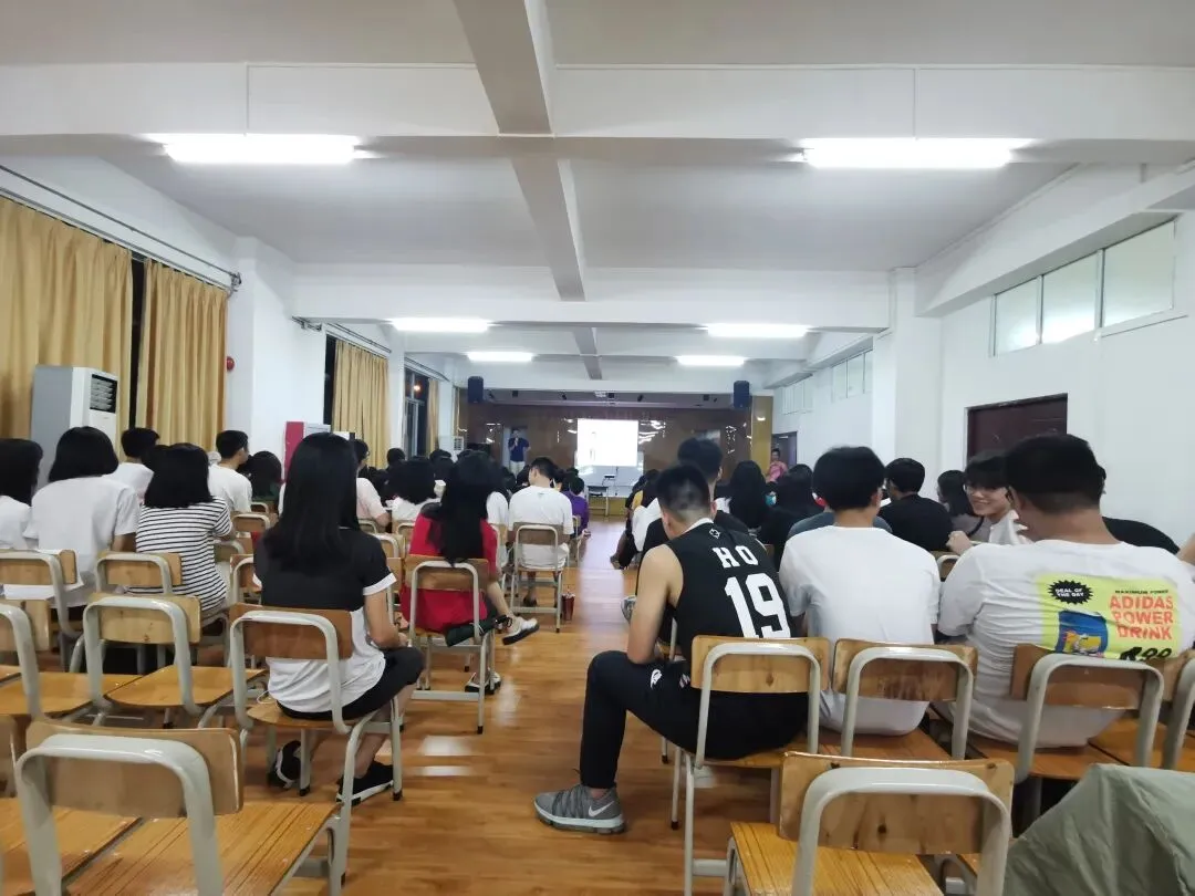 日更 13|中考数学全流程指南:考前、考中、考后完整注意事项,少丢冤枉分-第4张图片-四季读书网