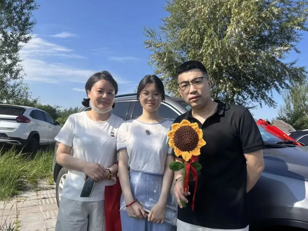 现场画面来了!今日中考▷加油,大庆少年-第36张图片-四季读书网