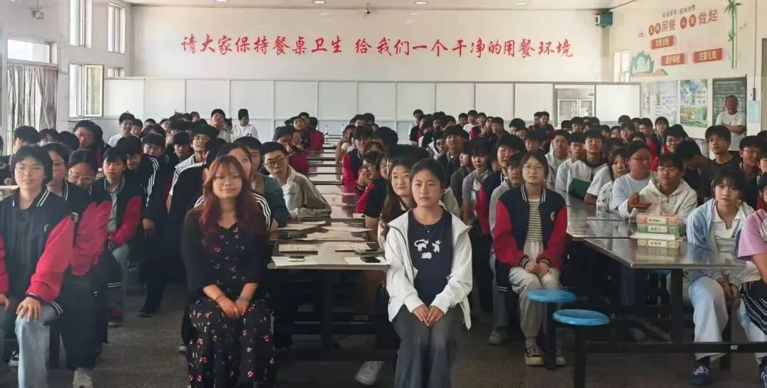 送娃中考(外一首)-第3张图片-四季读书网