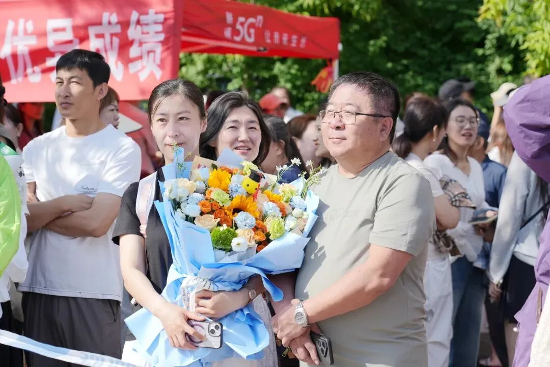 黑河中考首日→少年乘风,一往无前!-第11张图片-四季读书网