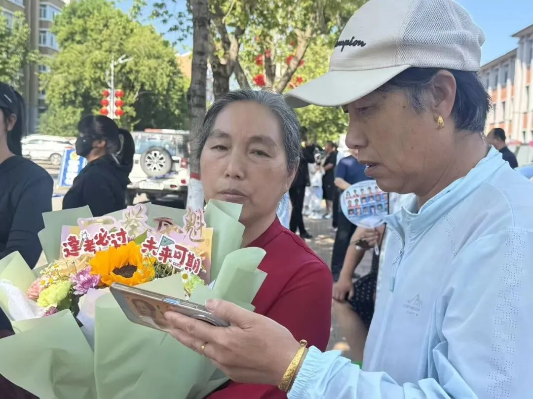 中考现场直击!执笔追梦,为克东学子加油-第15张图片-四季读书网