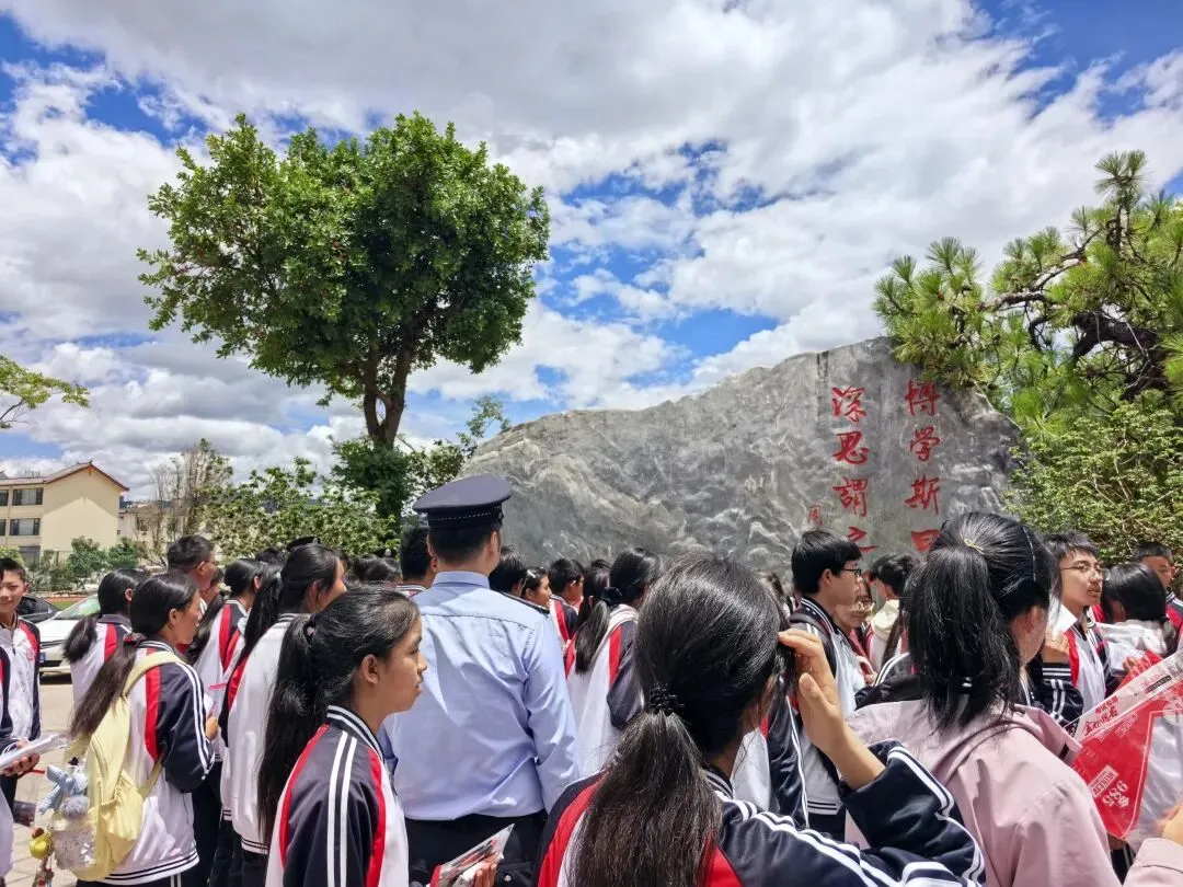 护航中考,逐梦前行!古城公安圆满完成2026年中考安保工作-第31张图片-四季读书网