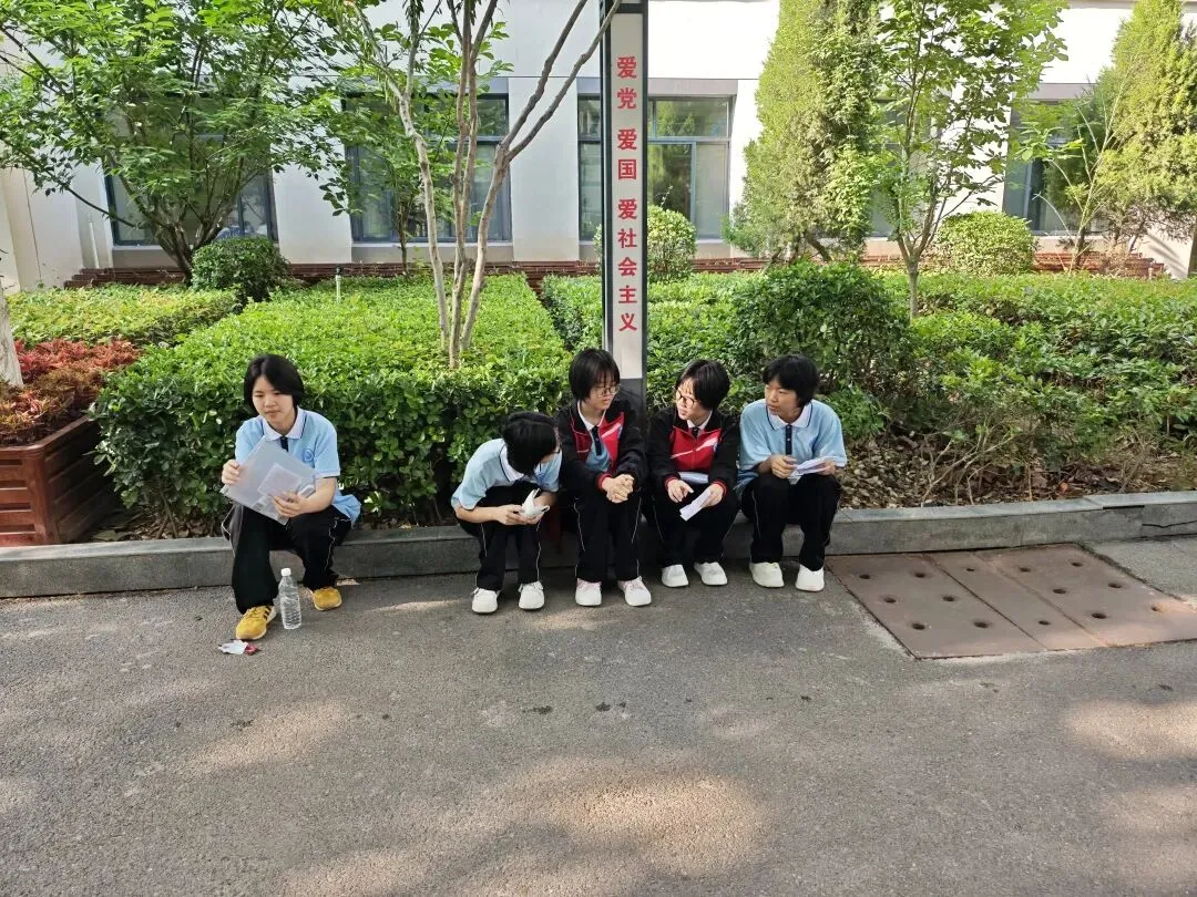 中考散场,窥见成长的底色-第7张图片-四季读书网