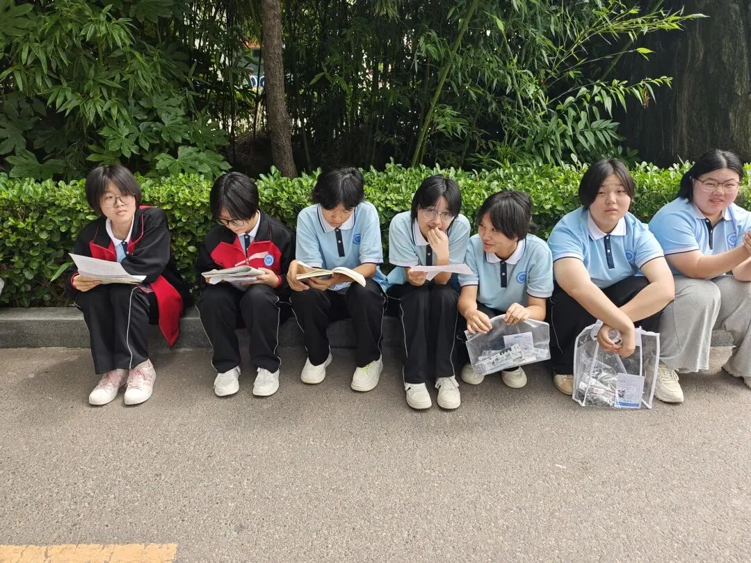 中考散场,窥见成长的底色-第8张图片-四季读书网
