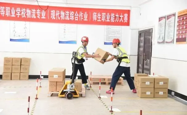 212人!中考学子新选择!余杭这所学校四大热门专业招生计划公布!现代会计、酷炫电商、智慧物流,涉农专业每年还有两千多补助……-第48张图片-四季读书网