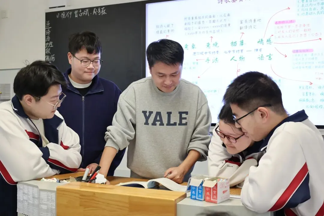 中考“手滑”填错志愿的侯同学,今年高考考了多少分?-第9张图片-四季读书网