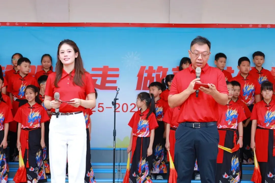 逐梦中考,少年向前——深圳市罗湖实验学校燃情开展中考助威活动-第16张图片-四季读书网