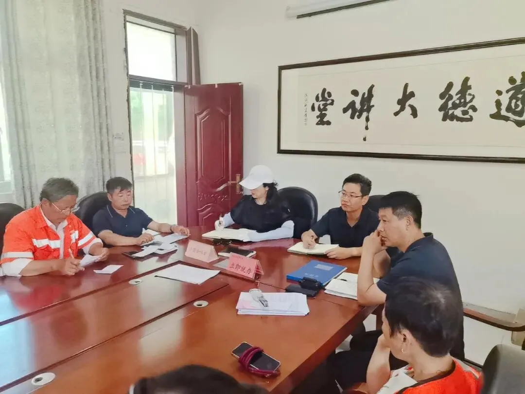 过三关,战六月——端午、党代会、中考,供销环境兰考公司护好每一关、洁净每一天-第2张图片-四季读书网