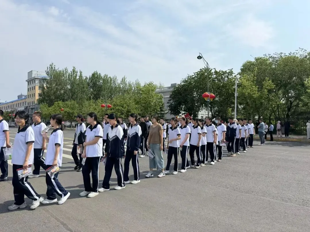 友谊县2026年中考平稳开考 各部门全力护航逐梦少年-第10张图片-四季读书网