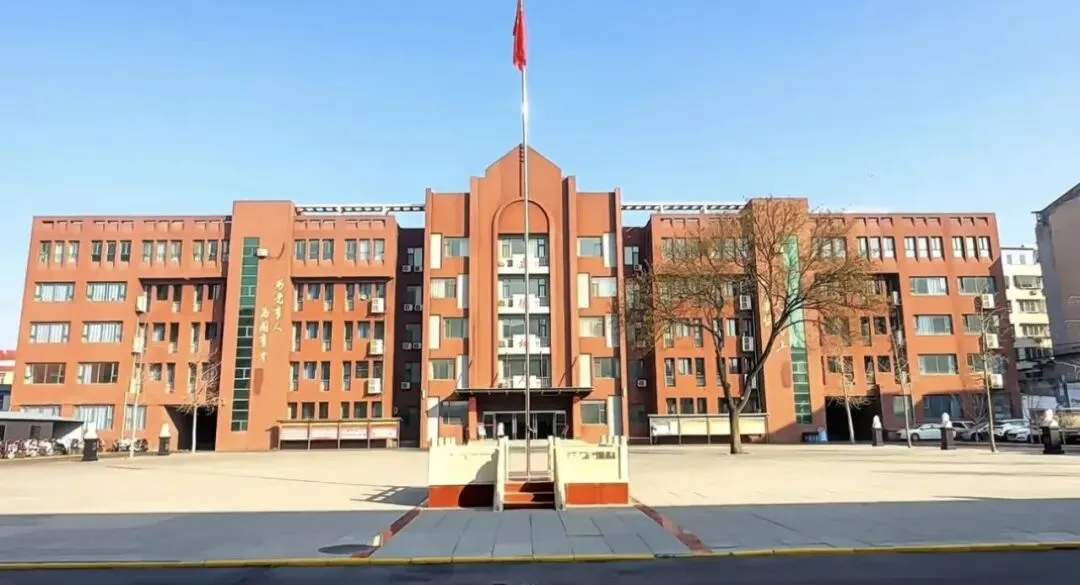 中考结束后,襄汾实验高中给初中毕业生家长的十条建议-第1张图片-四季读书网