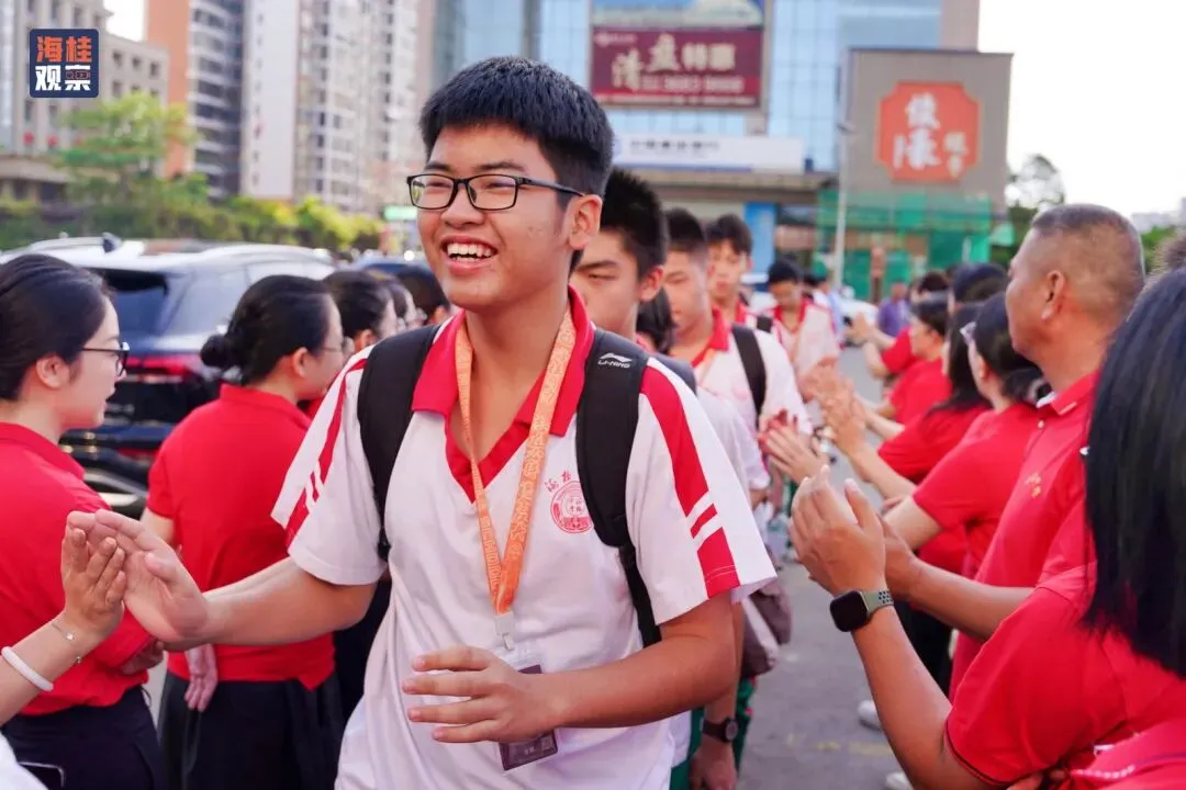 中考暖心送考 || 为每一位全力以赴的初三学子喝彩!-第20张图片-四季读书网