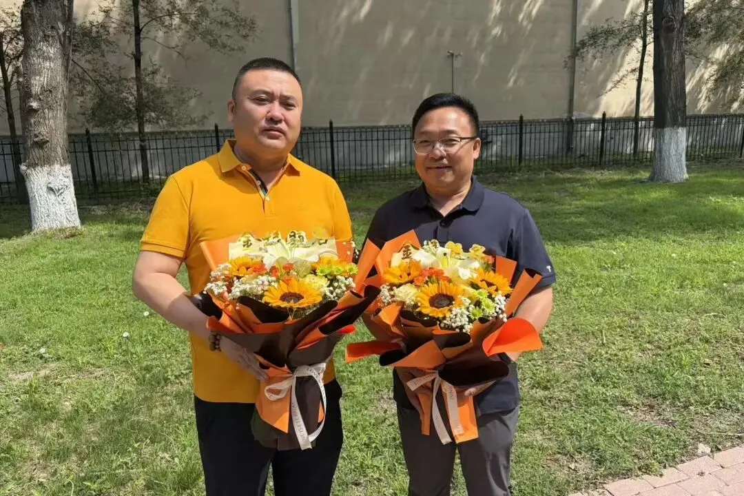 暖心护航中考 温情关爱职工|马迭尔食品开展职工子女中考慰问活动-第15张图片-四季读书网
