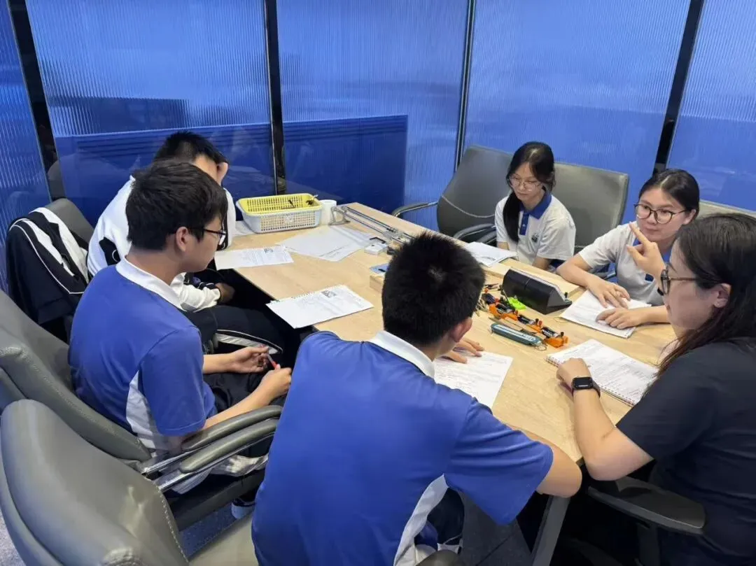 全力以赴!实验少年,中考必胜!-第28张图片-四季读书网