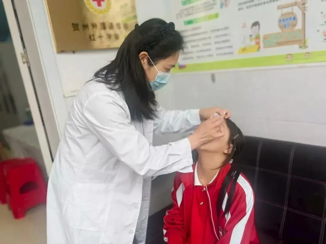 执笔为剑赢中考,追光逐梦向未来|贺州外国语学校举行初三毕业典礼暨壮行仪式-第75张图片-四季读书网