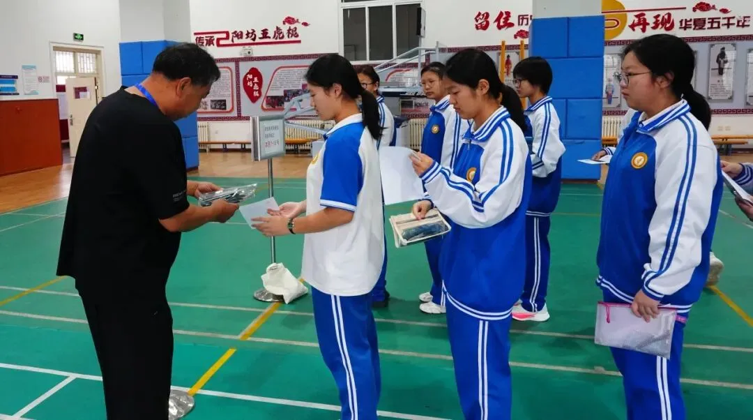 中考落幕,温情永恒 | 阳坊学校考点2026年初中学业水平考试纪实-第35张图片-四季读书网