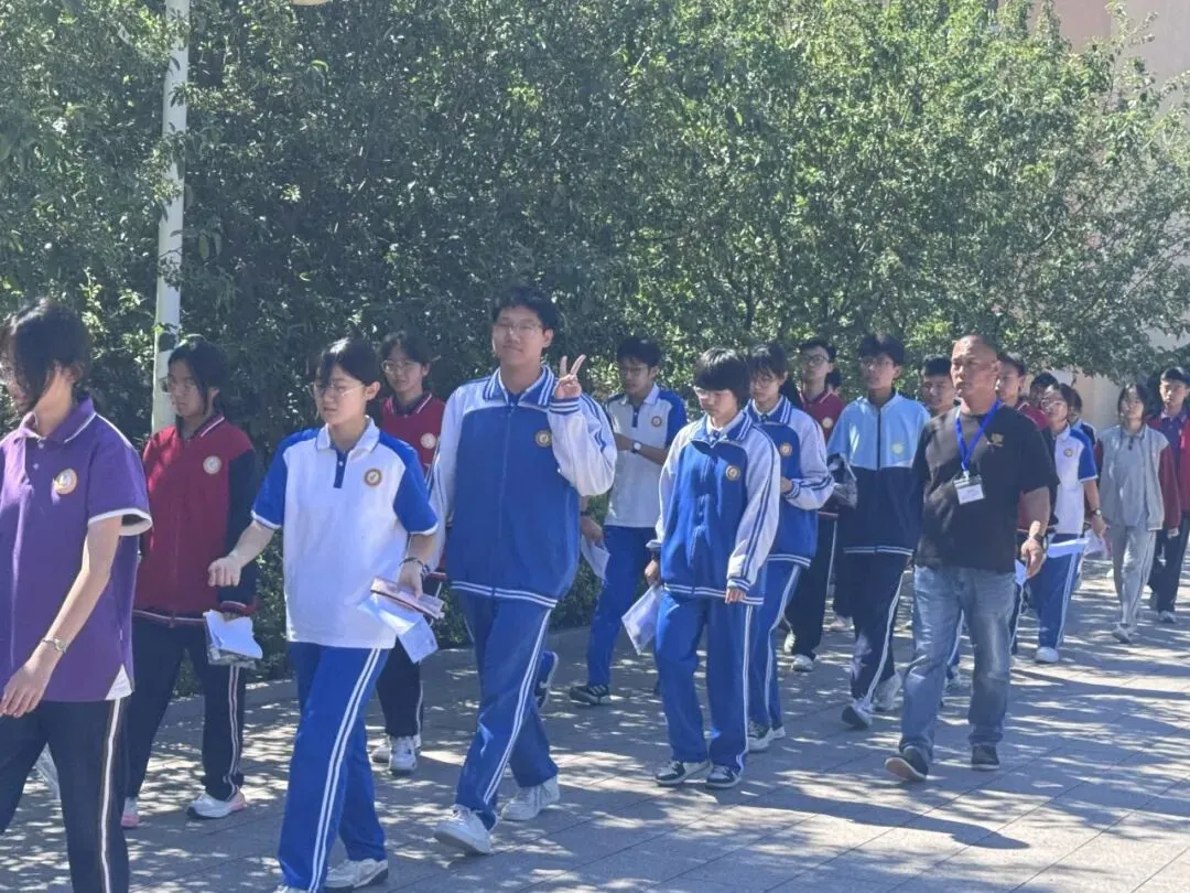 中考落幕,温情永恒 | 阳坊学校考点2026年初中学业水平考试纪实-第39张图片-四季读书网