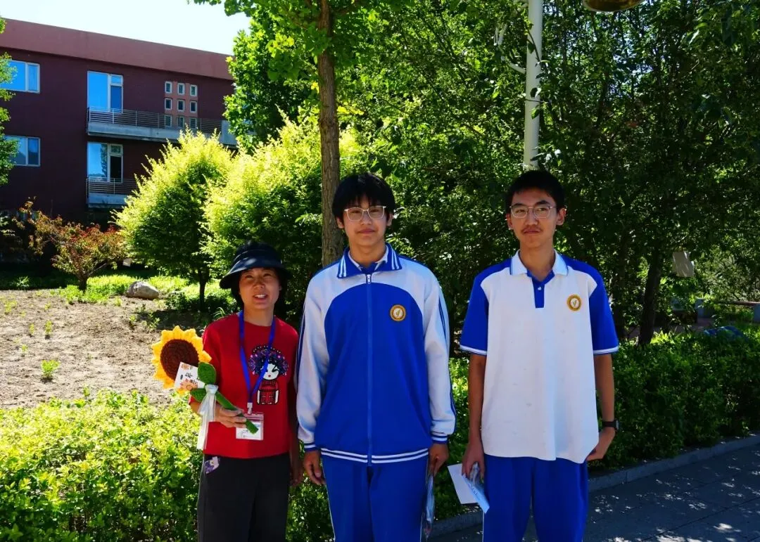 中考落幕,温情永恒 | 阳坊学校考点2026年初中学业水平考试纪实-第78张图片-四季读书网