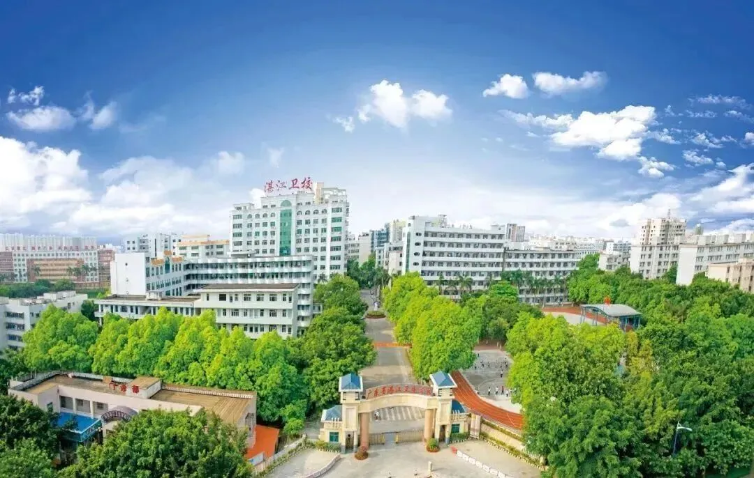 中考分流学医!一所卫校正式停招,可报卫校全名单整理好了!-第17张图片-四季读书网