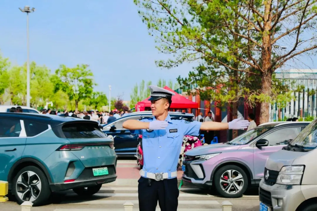 中考,依旧守护!-第25张图片-四季读书网