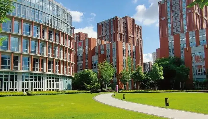 中考后转轨!圣华紫竹学院2026年秋季招生信息(附备考建议)-第5张图片-四季读书网