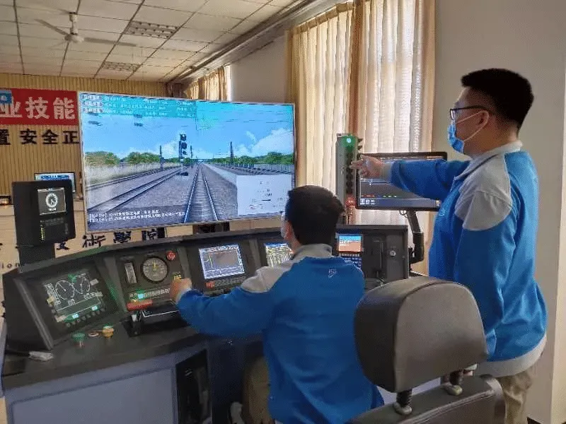 中考后不用慌!普高不是唯一出路,职教升学通道全覆盖-第6张图片-四季读书网