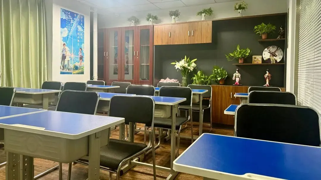 赴日留学流行学习谷:中考出分后,这条“弯道超车”路线火了!-第48张图片-四季读书网