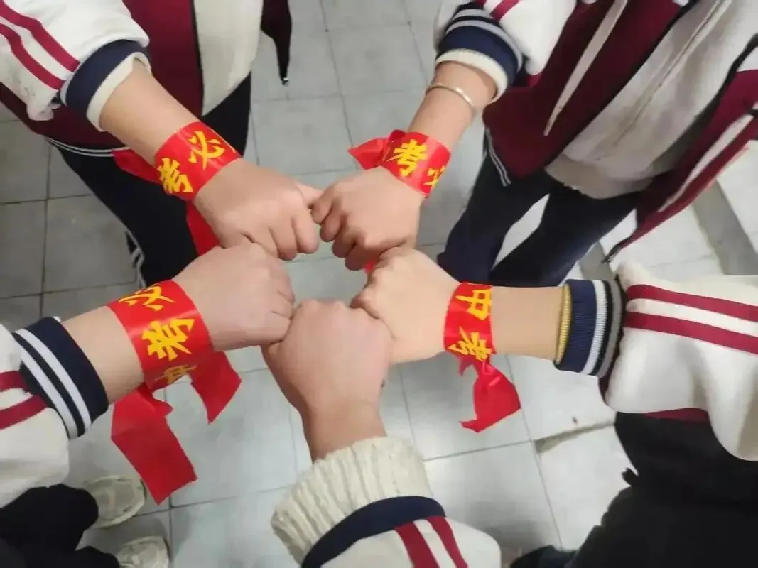 中考落榜,从来不是人生出局:智慧父母,这样帮孩子活出不一样的人生价值-第1张图片-四季读书网