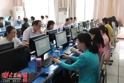 中考阅卷(三)-第1张图片-四季读书网