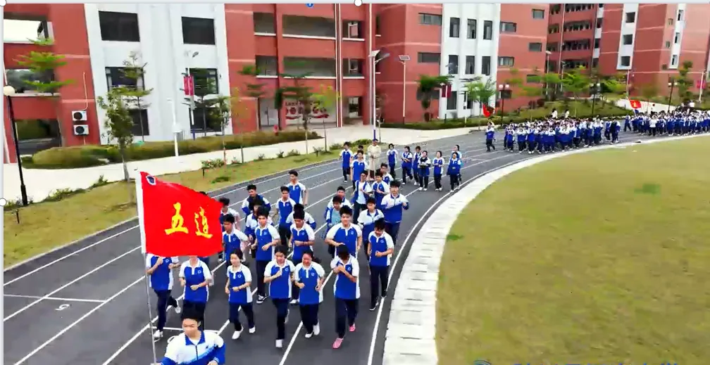 中考必胜,智宇中学欢迎你!-第15张图片-四季读书网
