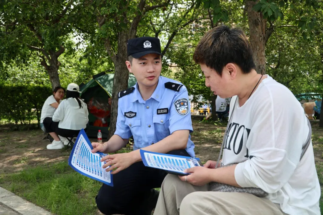 护航中考 道外公安全力守护学子逐梦路-第11张图片-四季读书网