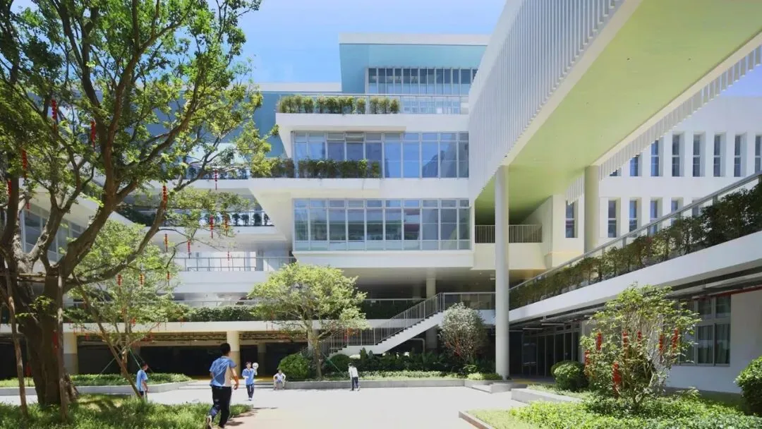 深圳中考15.3万人:建了那么多新高中,学位紧张真的缓解了吗?-第2张图片-四季读书网