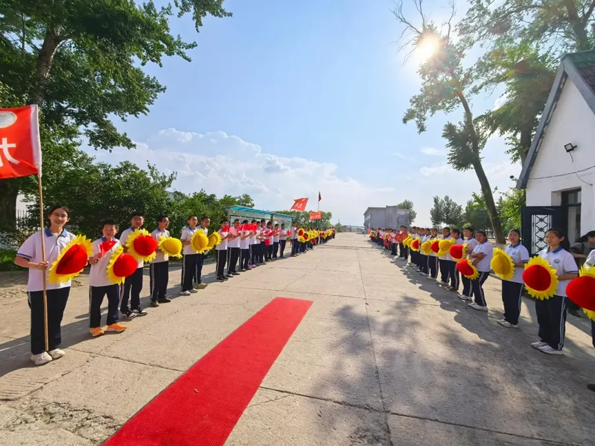 【北兴中学】逐梦中考不负韶华,全力冲刺决胜今朝------北兴中学2026年考前动员大会圆满举行-第9张图片-四季读书网