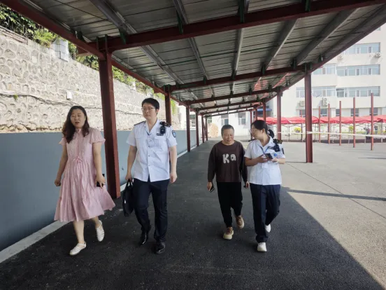 筑牢卫生防线 护航健康中考——二道江区疾控中心开展中考考点专项检查-第1张图片-四季读书网