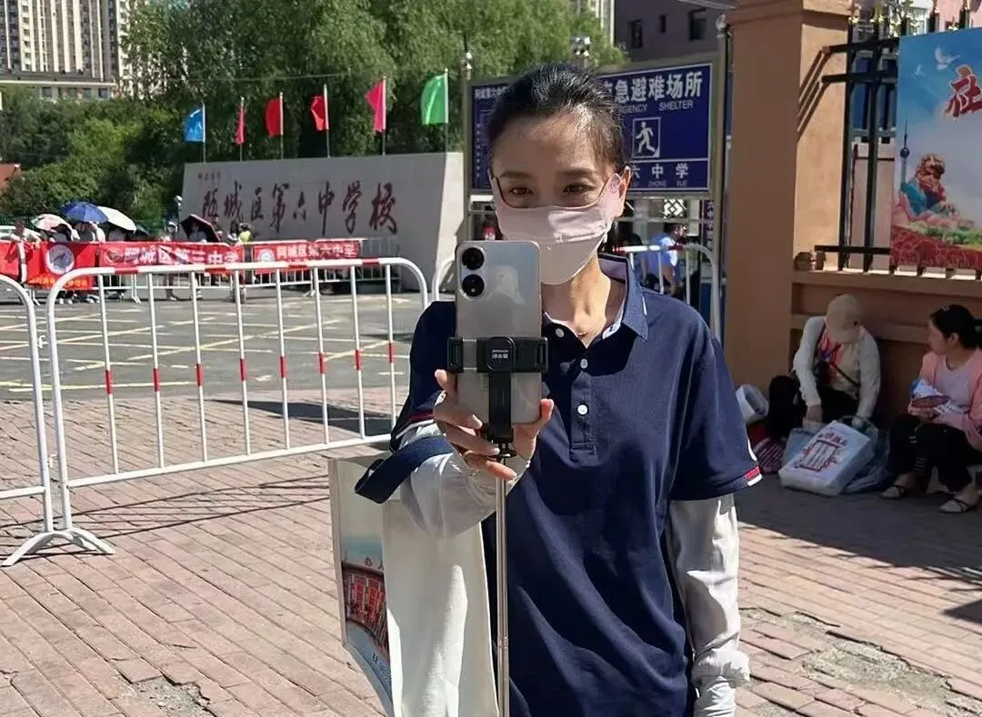 中考护航 Day2|校长亲临线下答疑 + 同步线上直播,万通全程为考生家长保驾护航-第33张图片-四季读书网