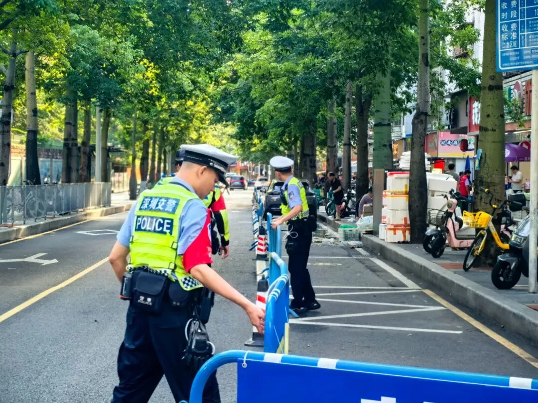 中考首日,科技警力齐上阵!解锁护考新模式→-第9张图片-四季读书网
