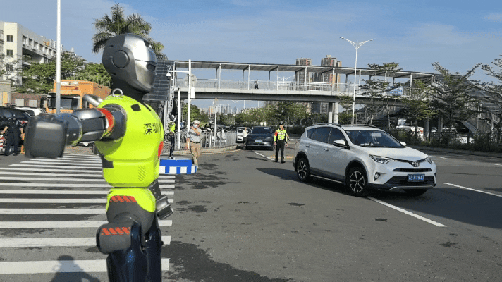 中考首日,科技警力齐上阵!解锁护考新模式→-第17张图片-四季读书网
