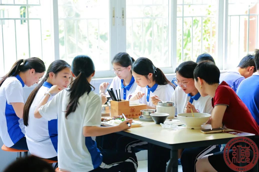 三程暖意,助力巅峰——红岭石厦中考暖心护航系列活动圆满收官-第48张图片-四季读书网