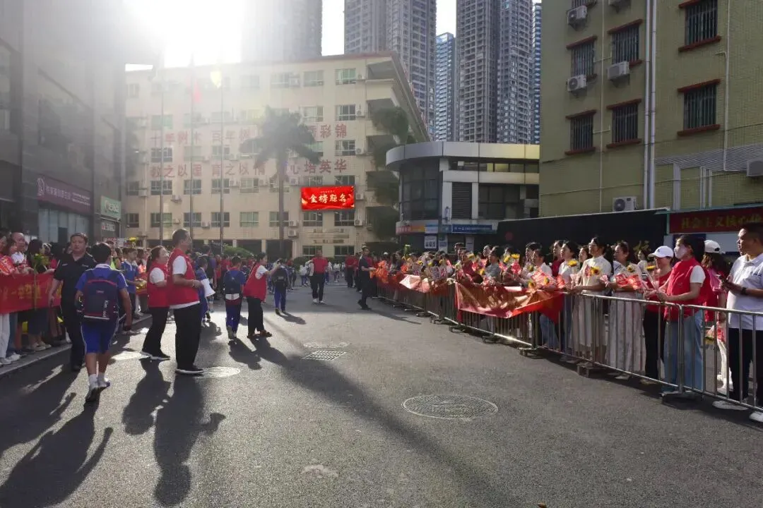蝉鸣盛夏,中考加油-第1张图片-四季读书网