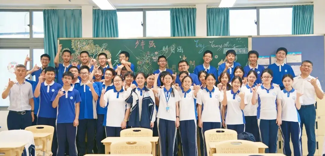 以青春之名,赴梦想之约!直击福田中考首日-第7张图片-四季读书网