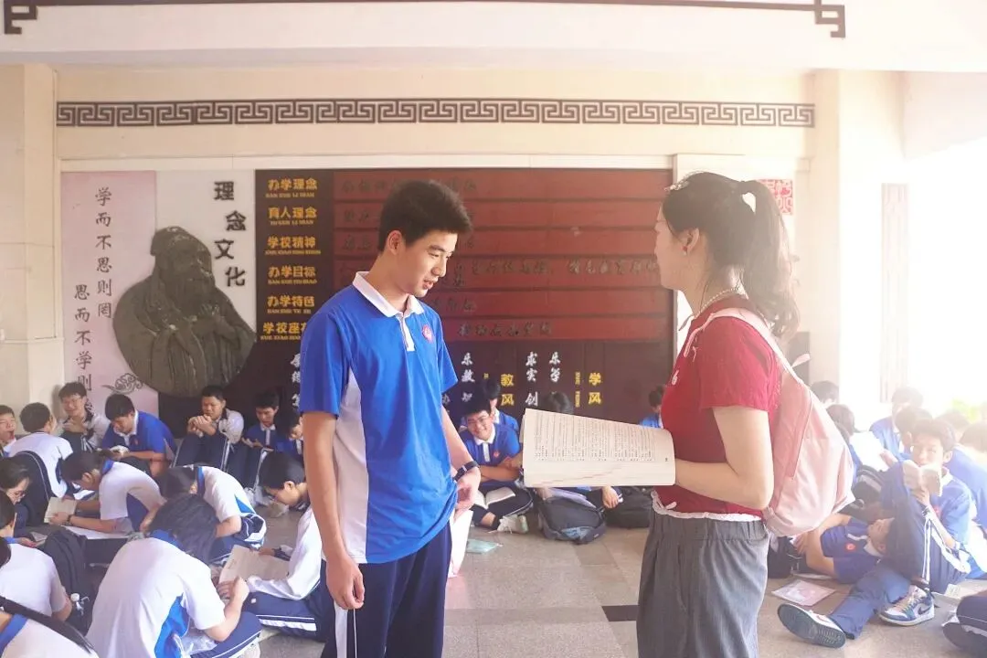 中考首日 | 执笔战中考 少年启华章-第38张图片-四季读书网