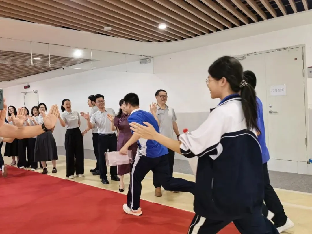 长育学校首届中考| 鲲鹏展翅 金榜题名-第25张图片-四季读书网