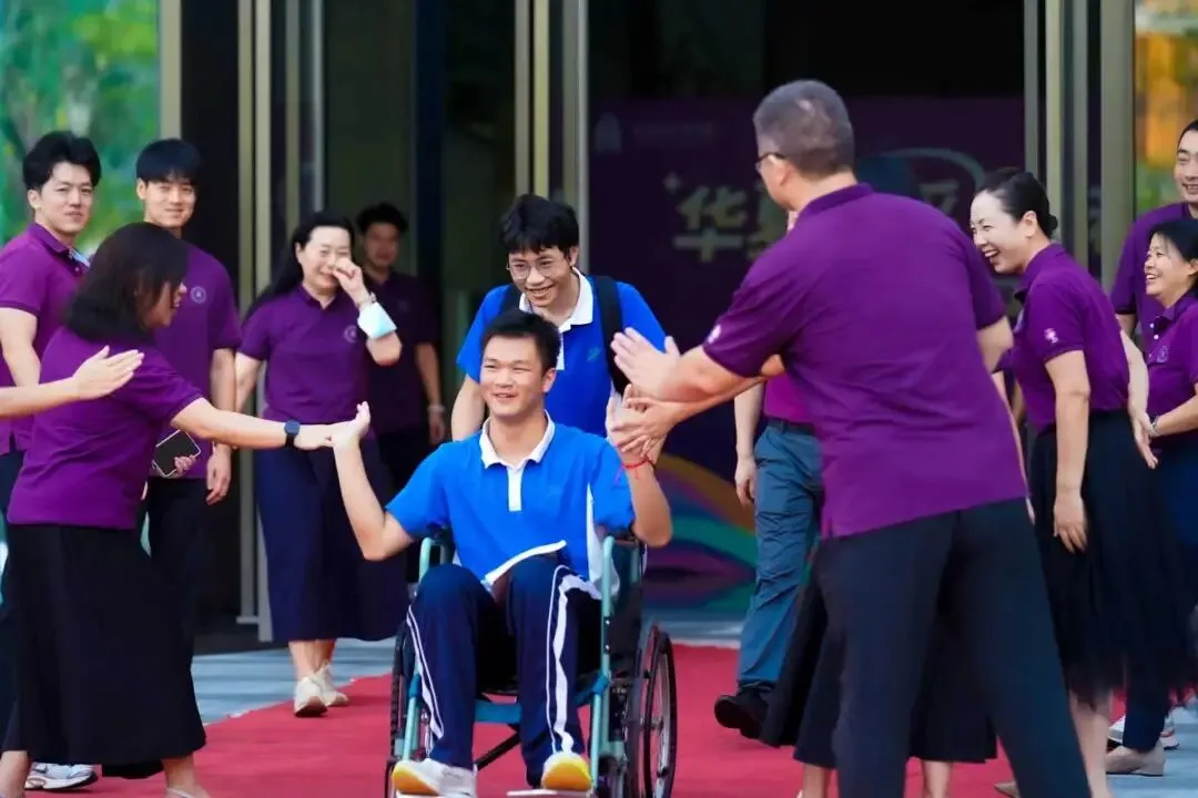 深圳中考今天开始了!直击现场→-第15张图片-四季读书网