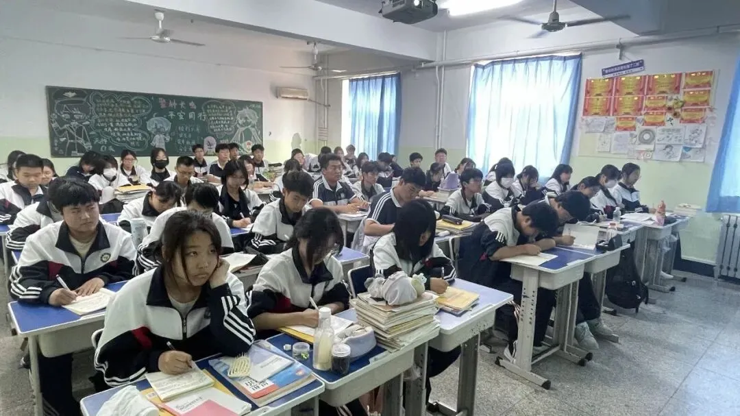 2026 天津中考志愿填报择校解析!普高、民办高中、中职到底怎么选?一文看懂!-第26张图片-四季读书网